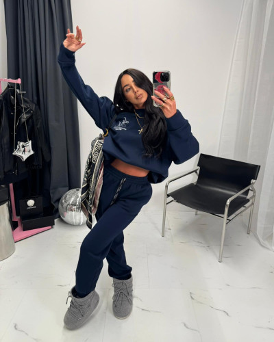 Spodnie dresowe ocieplane La Milla granatowe