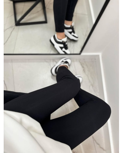 Legginsy prążkowane La Milla czarne
