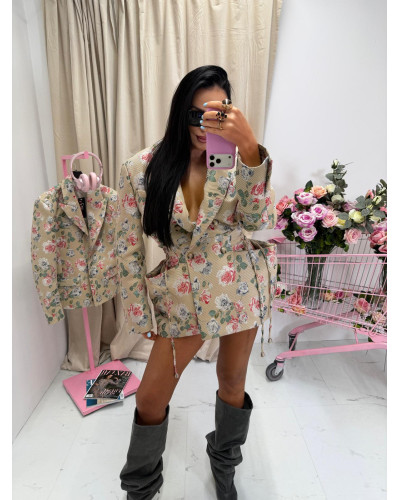 Marynarka taliowana w kwiaty La Milla