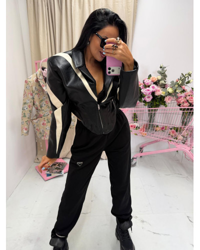 Kurtka taliowana z białymi wstawkami La Milla czarna