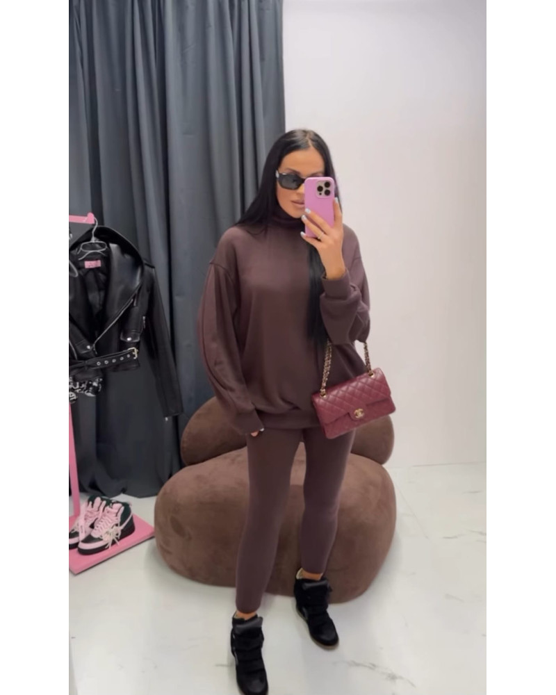 Komplet dzianinowy z golfem La Milla czekoladowy