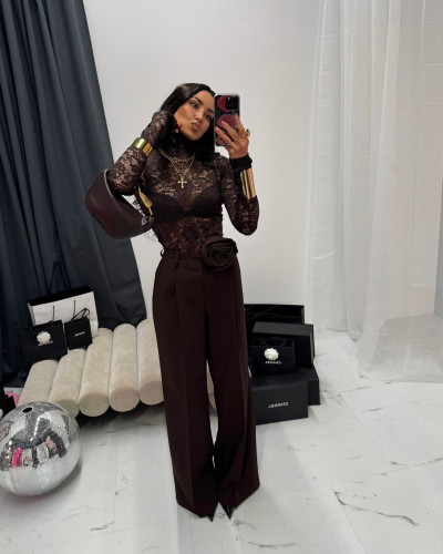 Spodnie materiałowe z różą La Milla czekoladowe