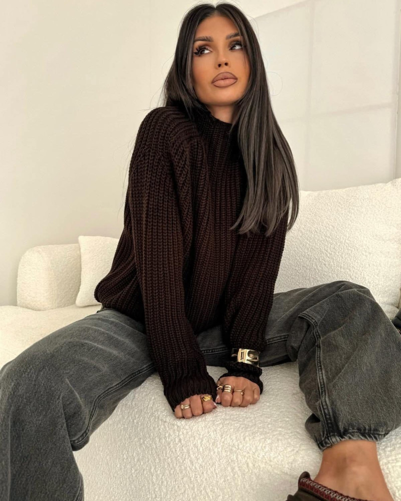 Sweter Cozy czekoladowy