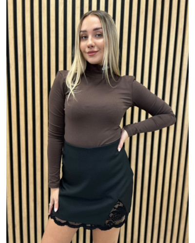 Spódnico-spodenki z koronkowym wykończeniem La Milla czarne