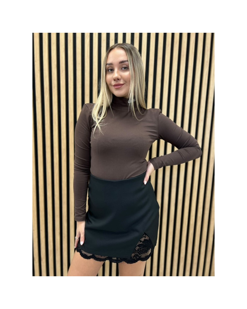 Spódnico-spodenki z koronkowym wykończeniem La Milla czarne