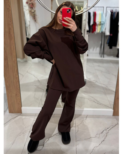 Komplet prążkowany Sempre czekoladowy