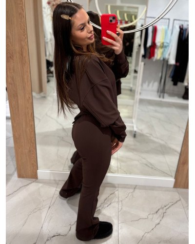 Komplet prążkowany Sempre czekoladowy