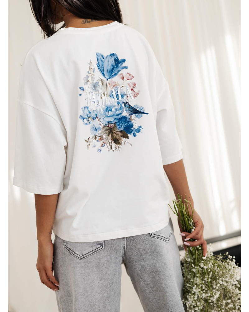 T-shirt z kwiatowym tyłem By o la la...! biały z niebieskim