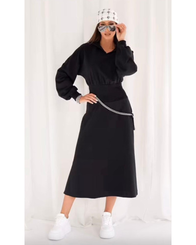 Sukienka taliowana z kapturem By o la la...! czarna