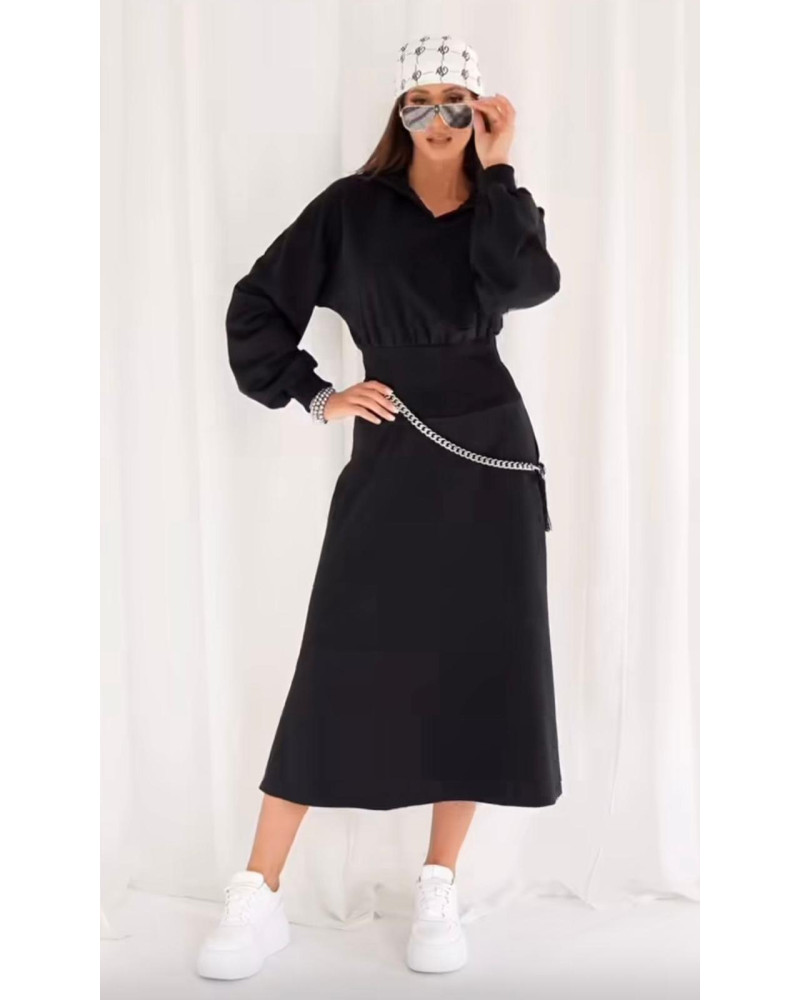 Sukienka taliowana z kapturem By o la la...! czarna