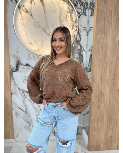 Sweter ażurowy w serek By o la la...! kakao