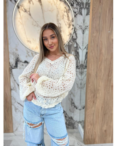 Sweter ażurowy w serek By o la la...! śmietankowy