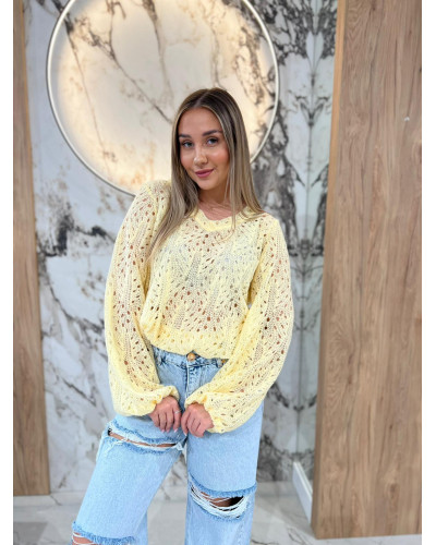 Sweter ażurowy w serek By o la la...! sunshine