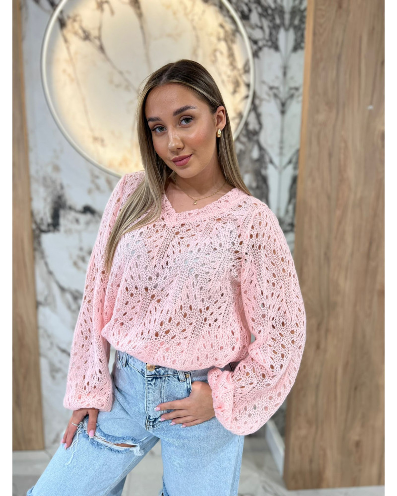 Sweter ażurowy w serek By o la la...! różowy