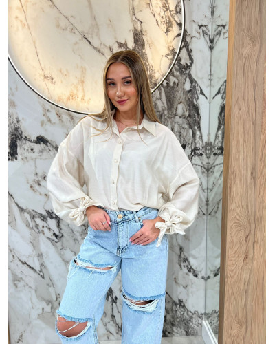 Koszula satynowa z wiązanym rękawem  By o la la...! beżowa