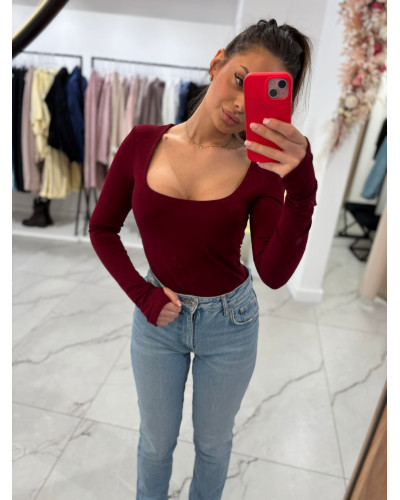Body z dekoltem w caro Emo burgundowe