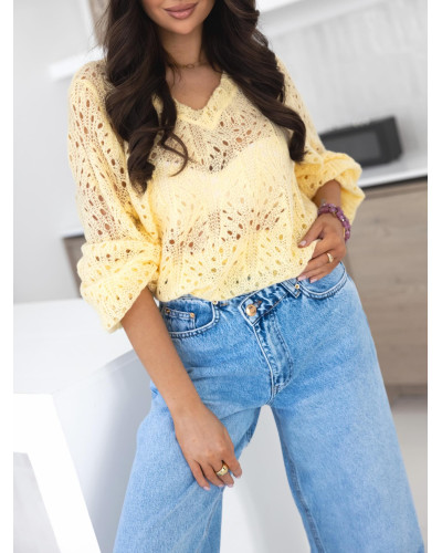 Sweter ażurowy w serek By o la la...! sunshine