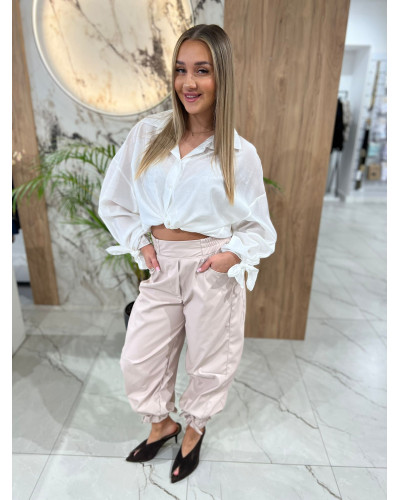 Spodnie z eko skóry z ozdobnym wiązaniem By o la la...! nude