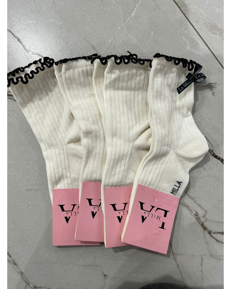 Skarpetki z falbanką La Milla śmietankowe