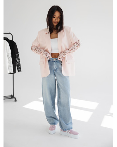 Marynarka z ażurowym rękawem By o la la...! pudrowy róż
