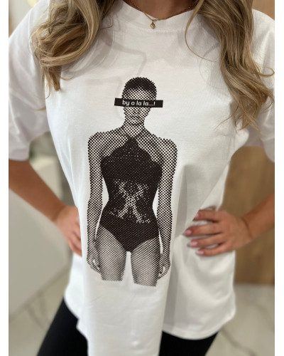 T-shirt z modelką By o la la...! biała z kakao