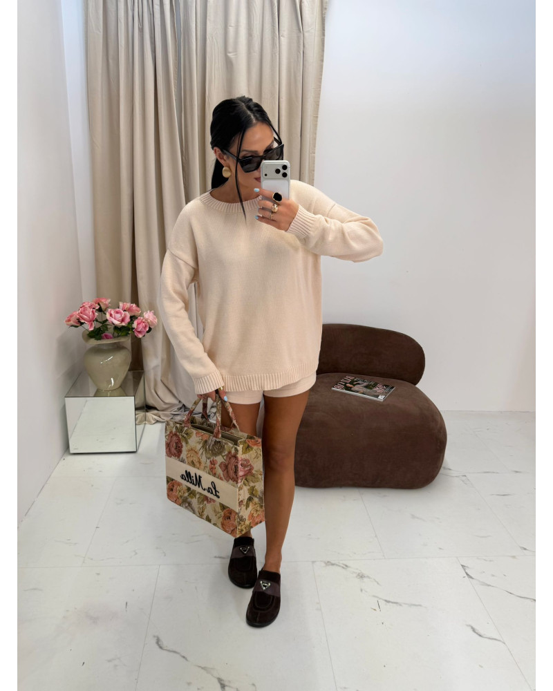 Komplet dzianinowy ze spodenkami La Milla beżowy