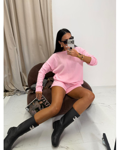 Komplet dzianinowy ze spodenkami La Milla różowy