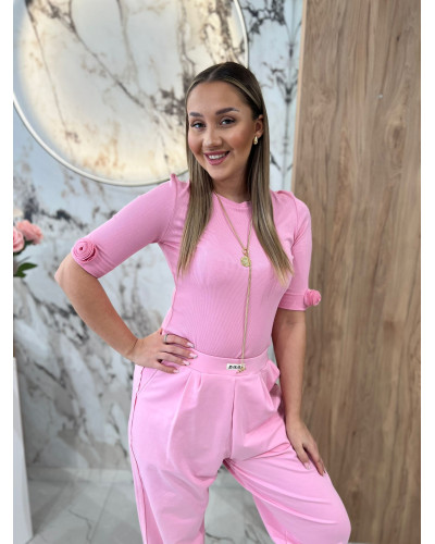 Basic z różami na rękawach By o la la...! sugar pink