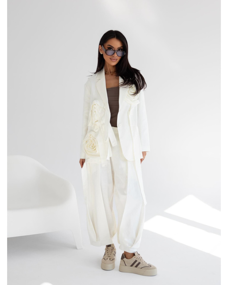 Marynarka z różami By o la la...! śmietankowa