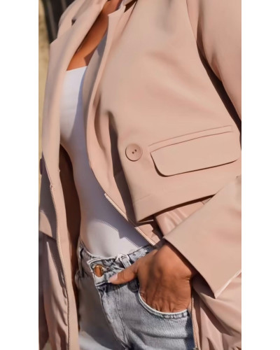 Marynarka z ortalionowym dołem By o la la...! beżowa