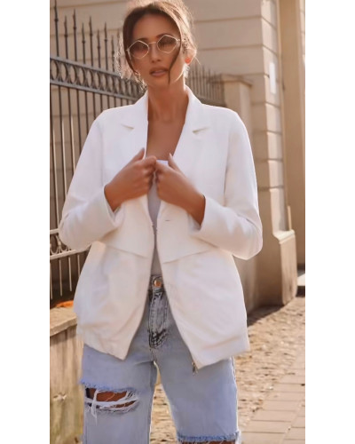 Marynarka z ortalionowym dołem By o la la...! śmietankowa