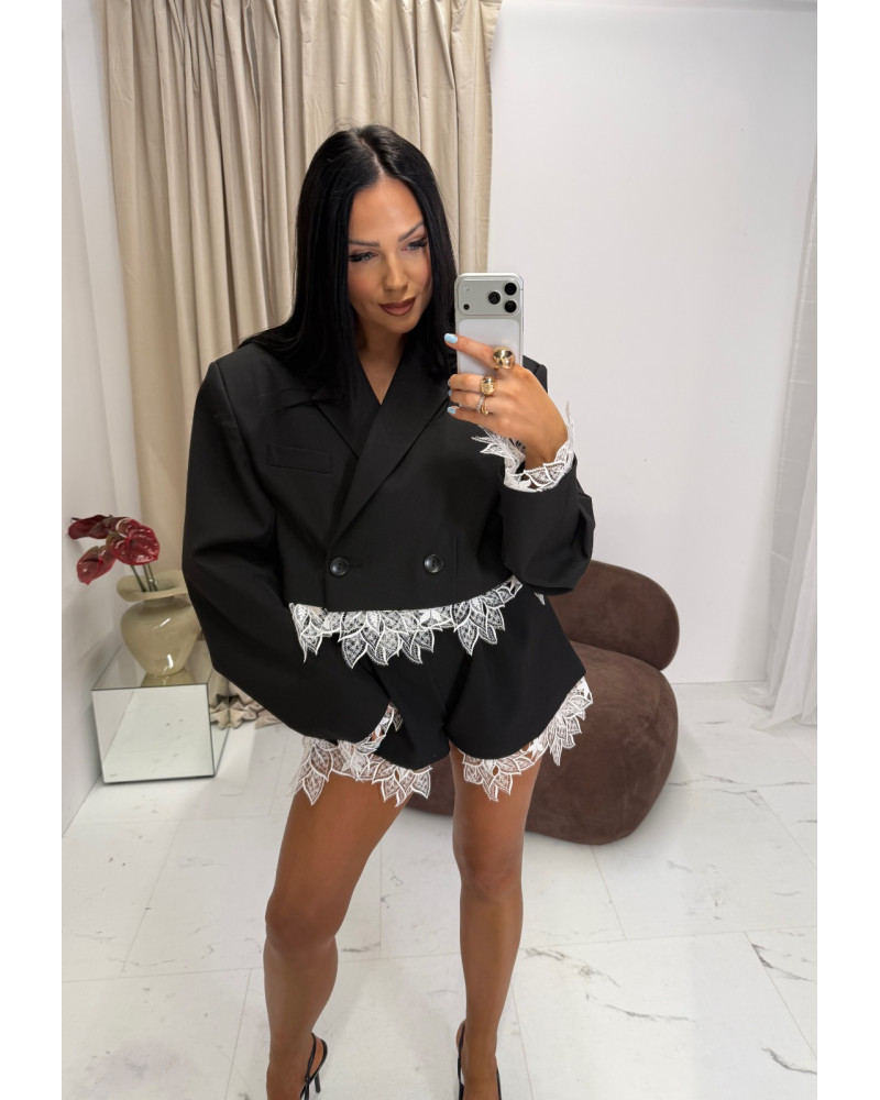 Marynarka krótka z koronką La Milla czarna