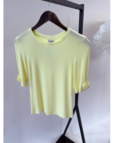 Basic z różami na rękawach By o la la...! sunshine