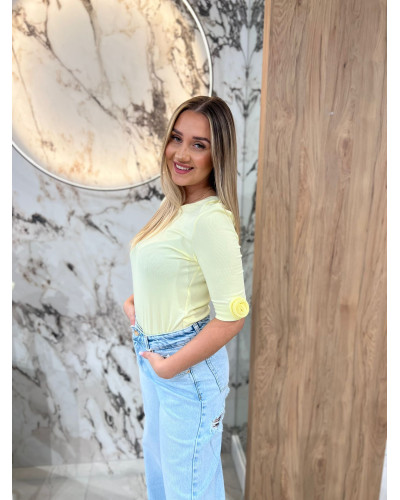 Basic z różami na rękawach By o la la...! sunshine