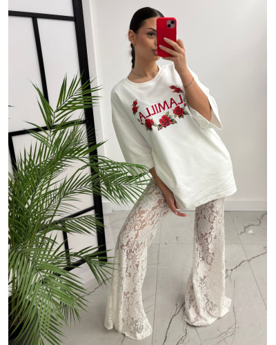 T-shirt z haftem i różami La Milla śmietankowa