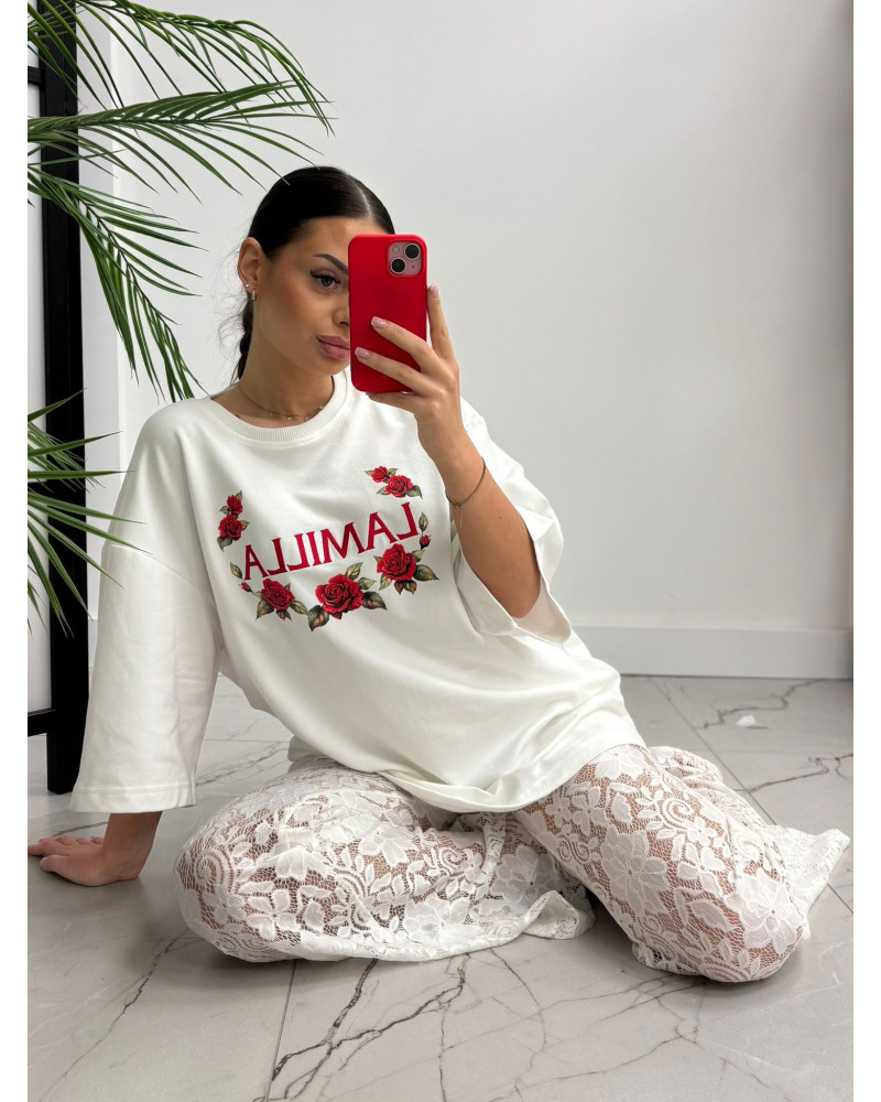 T-shirt z haftem i różami La Milla śmietankowa