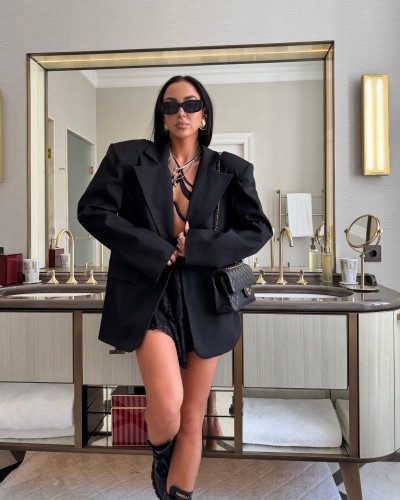 Marynarka z koronką na plecach La Milla czarna