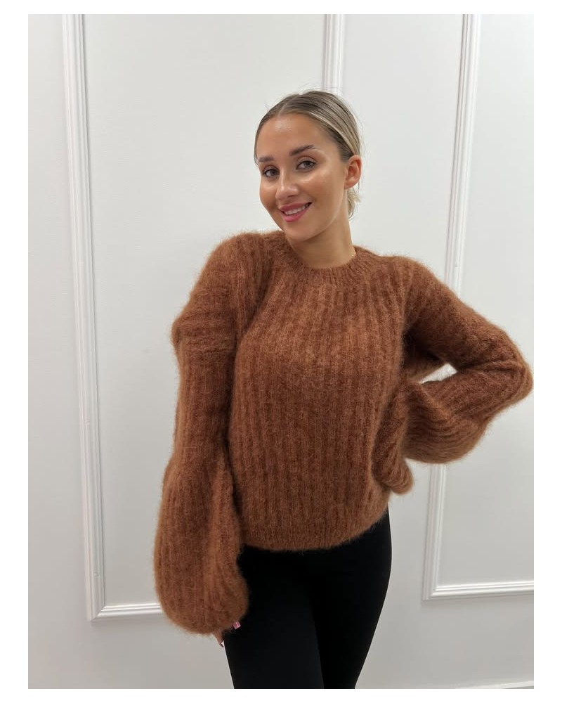 Sweter moherowy dzwoneczek cynamon Sweter moherowy dzwoneczek cynamon