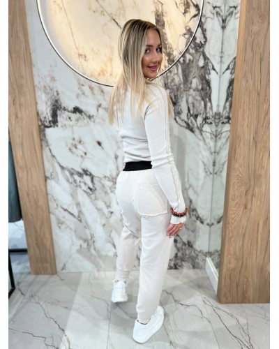 Spodnie dresowe serduszka By o la la...! beżowe