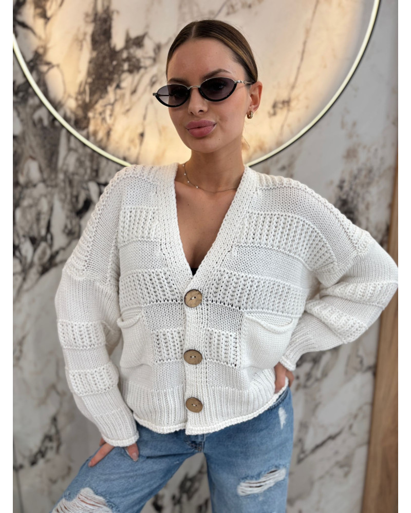 Kardigan o grubym splocie By o la la...! śmietankowy