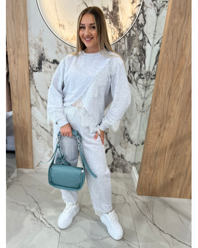 Komplet dresowy z koronką By o la la...! szary melanż