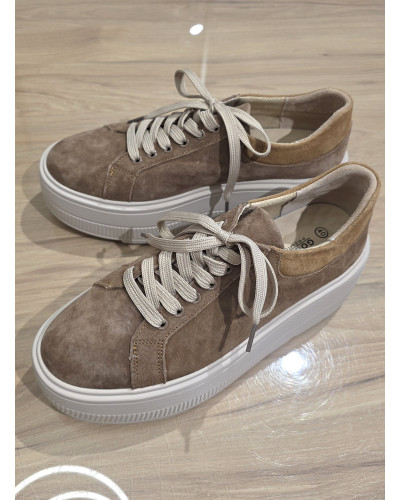 Sneakersy na grubej podeszwie camelowe z beżem