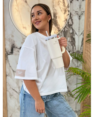 T-shirt z naszywką By o la la...! biała